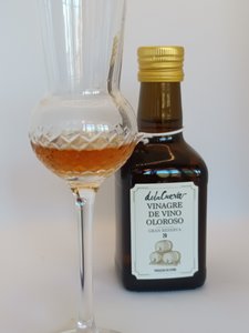 Oloroso wine vinegar. A.O.P.  MONTILLA  MORILES. 20 YEARS RESERVE