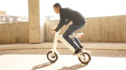 45KM LIMITED EDITION Cruzaa electric scooter Denim Blue