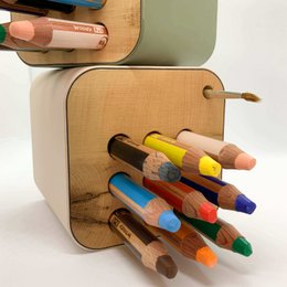 Portapenne in legno per bambini "cubo creativo"