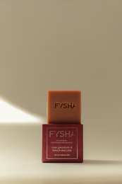 Sapone al geranio rosa e argilla rossa francese - Vegano, fatto a mano, senza olio di palma - Bestseller
