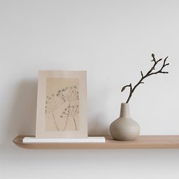 A white card holder with a snow-like design, suitable for storing cards and documents. The card holder is made of a durable material and features a minimalist, modern aesthetic.