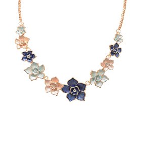 Geëmailleerde bloem ketting met strass