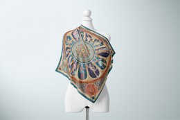Pañuelo de seda 100% de los dioses del Olimpo (2 colores)