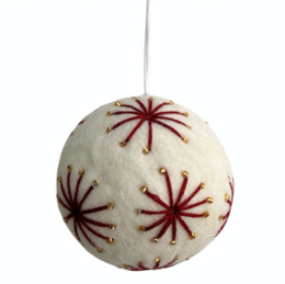 Luna-Leena Christmas bauble ornament  -  bordeaux red stars - wool felt - handmade in Nepal