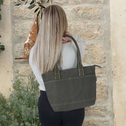 Domelo shopper i voksbehandlet lærred til kvinder. Vandafvisende håndtaske. Vegansk skuldertaske. Monokrom dametaske, der passer til A4