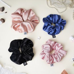 Sister Young l LILU - Satin Scrunchie
