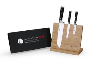 IZUMI ICHIAGO - 3 st. Santoku messenset "Professional Chef Knives" inclusief bamboe magnetische messenhouder