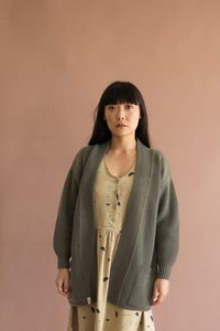 Gonda long cardigan green merino wool
