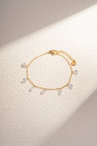 Bracelet decorated with a drop of gout