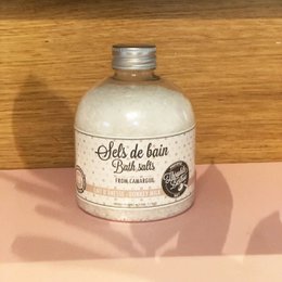 Sali da bagno della Camargue. Profumo di latte d'asina. 350 g