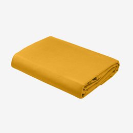  Fitted sheet in yellow cotton percale fabric, available in 90x190cm, 140x190cm, and 160x200cm sizes. The sheet has a soft, smooth texture and is suitable for a comfortable sleep experience.