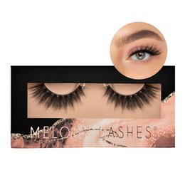 Dramatic false eyelashes with a bold, feathery look. Ideal for creating an eye-catching, glamorous makeup look.