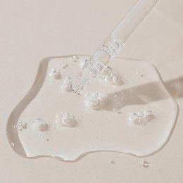Hyaluronisk serum med ginseng