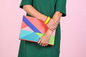 DOCUMENT HOLDER POCKET (big)