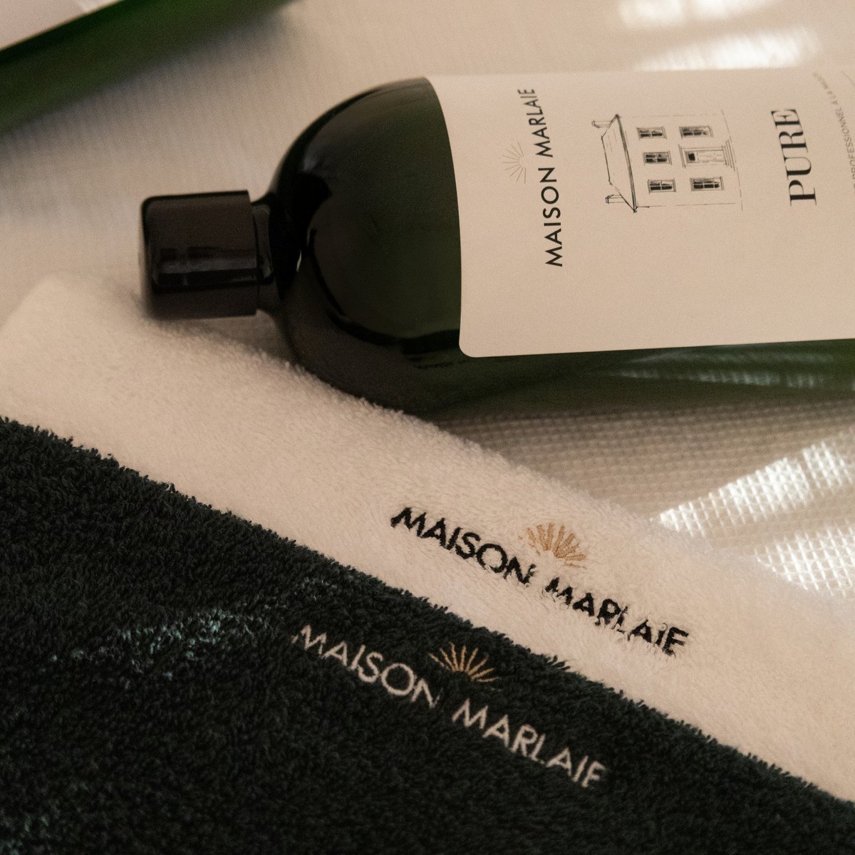 Maison Marlaie PURE - Fine Linen Wash for Whites, 1L