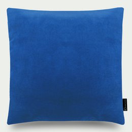 A plush, royal blue velvet cushion measuring 45x45 cm.