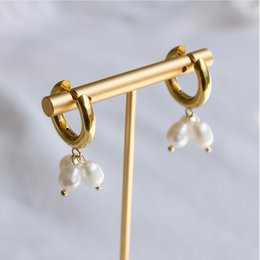 Blinn - Gouden Hoop Triple Cluster Pareloorbellen