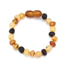 A round bracelet made of amber-colored beads in various shades, including yellow, brown, and black. The beads have a rough, natural texture and the bracelet measures approximately 14cm in length.