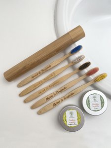 Powdered toothpaste adults & children