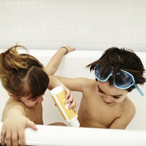 ZACHTE SHAMPOO EN LICHAAMSWAS