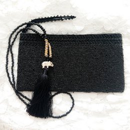 Lola black pouch in glass beads
