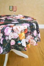 Runde Tischdecke, dunkle Blumen 100% Baumwolle, gedruckt | Francine Black