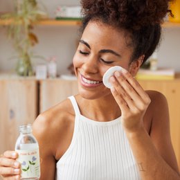 Acqua di lavanda biologica lenitiva