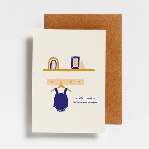 POSTCARD_DAS GLUCK KOMMT IN EINEM KLEINEN STRAMPLER