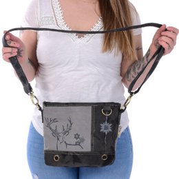 Traditionele tas van Domelo. Veganistische canvas schoudertas met bedrukt hert/edelweiss-motief