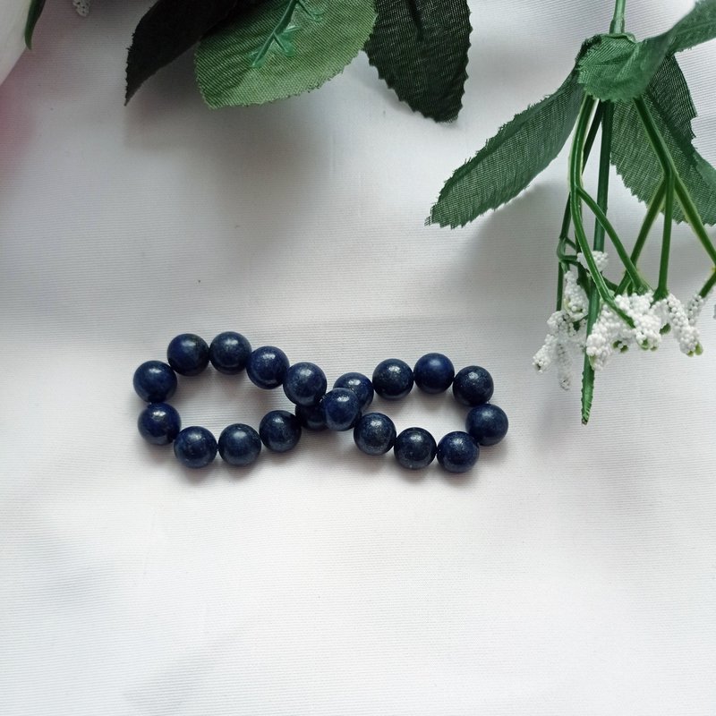 Lapis Lazuli Stretch armband van nlanlaVictory