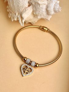 Bankarmband mit Herzzauber