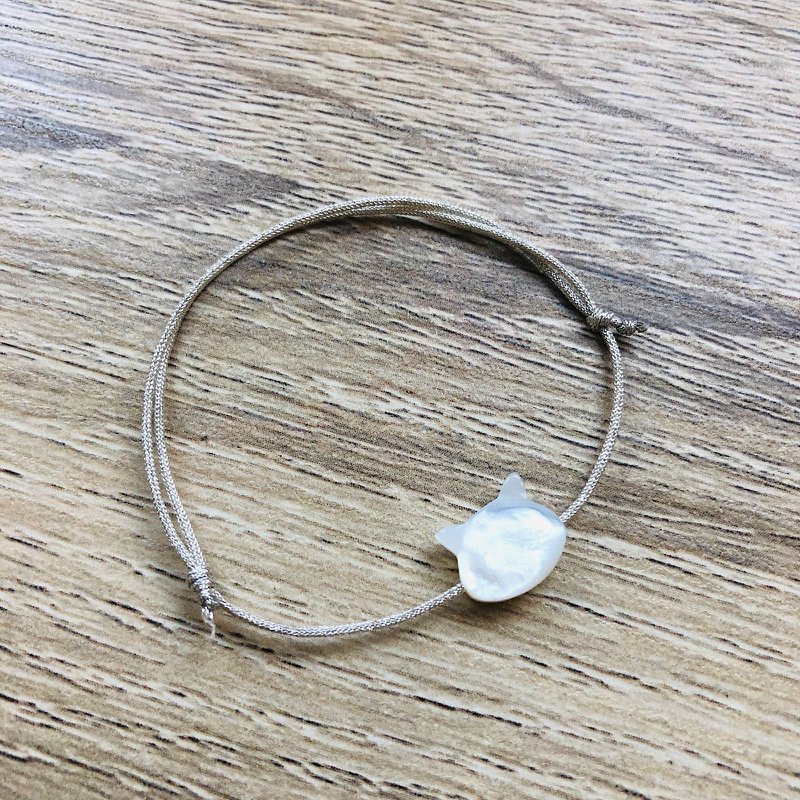 Camille parelmoer kinderarmband met verstelbaar zilveren koord