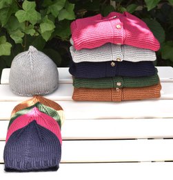 Set: Baby cardigan & Secret Santa hat made from 100% finest merino wool - the perfect gift for a birth