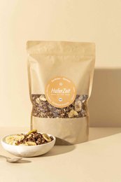 Banana scura con granola biologica