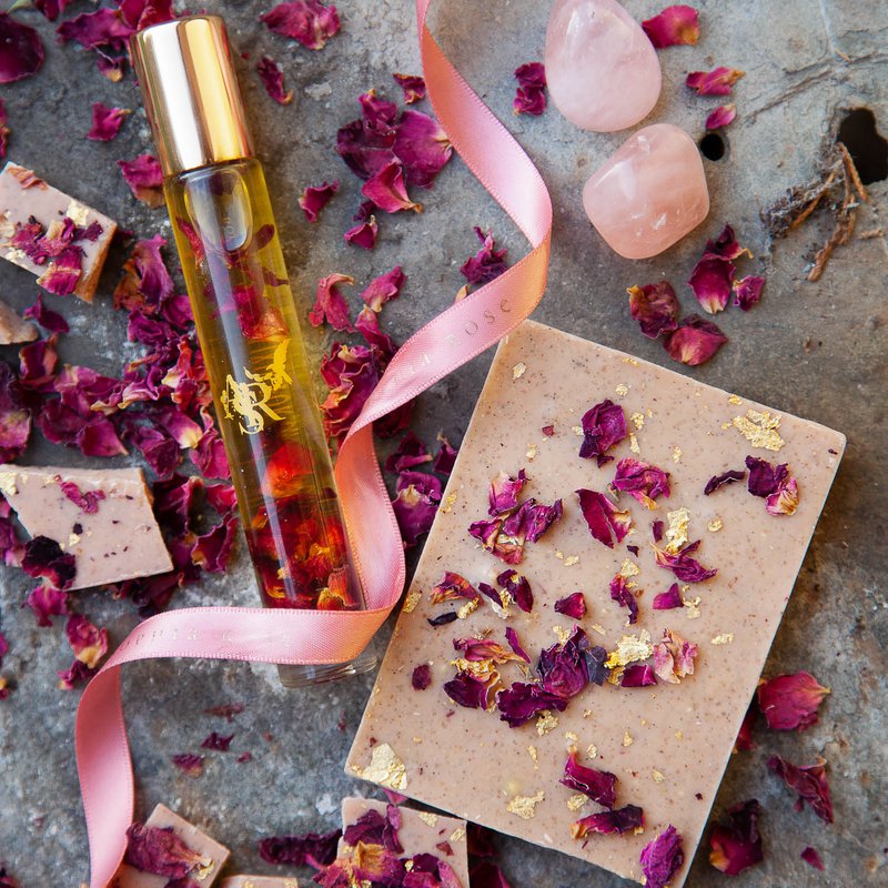 Awen Rose Pulse Kiss - Aceite de perfume de bolsillo, vainilla rosa