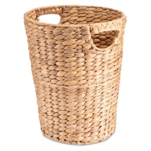 Werd gestoofd uit waterhyacint met handgrepen