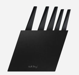 Set of 5 black knives in a knife block, VOLO 5226 model. The knives feature a sleek, modern design with black blades and handles. The knife block provides a convenient storage solution.