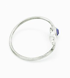 Srebrny pierścionek Swarovski „Blue Universe”.