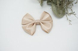 Satin regular bow