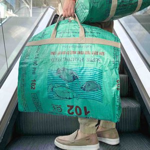 SUIT BAG | Umweltfreundlicher Kleidersack in moosgruen