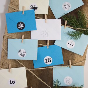 Advent calendar ice blue