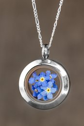 Vergeet-mij-niet bloemenmedaillon - glazen medaillon met echte bloemen 925 sterling zilveren ketting - K925-134