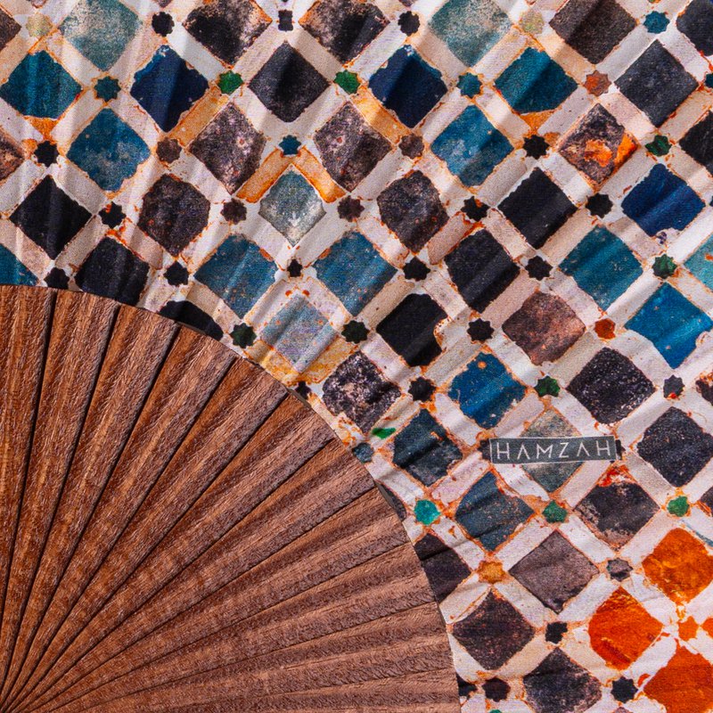 Alhambra inspired silk hand fan Comares
