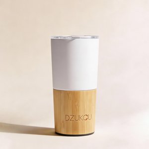 Isolierte Kaffeetasse aus Edelstahl mit Bambus – 470 ml