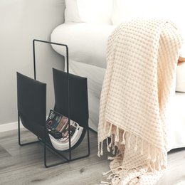 ESPOO-magazine holder black