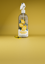 Transparent bottle with white spray nozzle, containing a yellow liquid cleaning product.