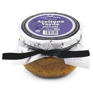 Groene olijven tapenade met peper