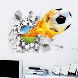 Adesivo murale 3d pallone da calcio in fiamme