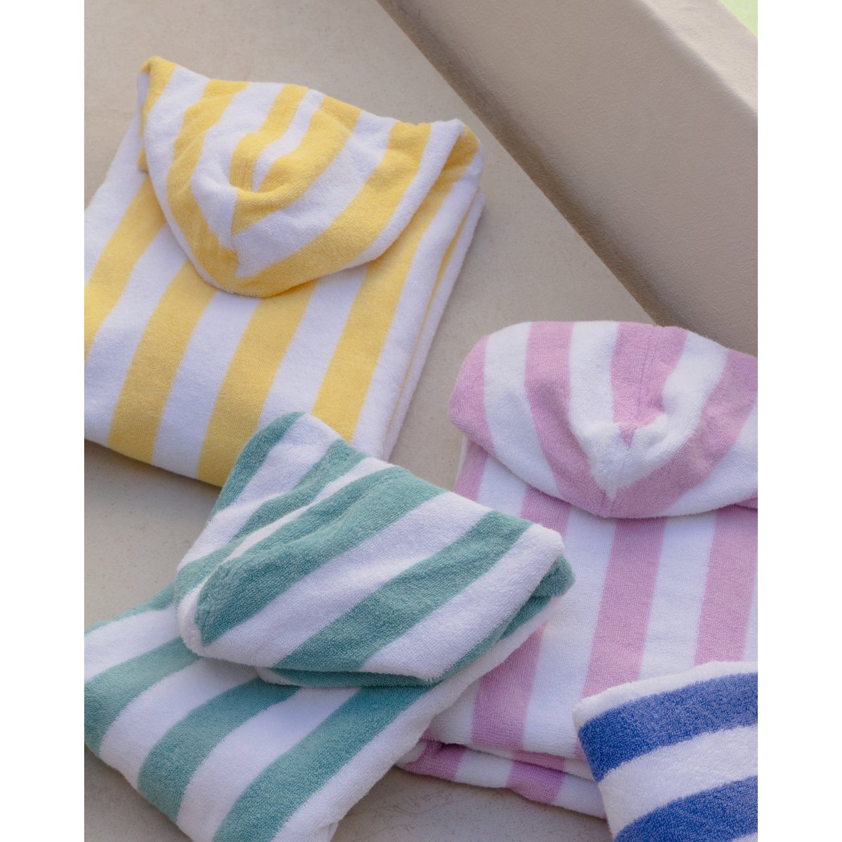 Kinderbadstrandponcho geel