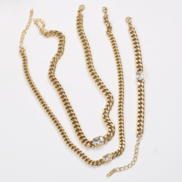 Martha - Cuban Link Chain 10mm
